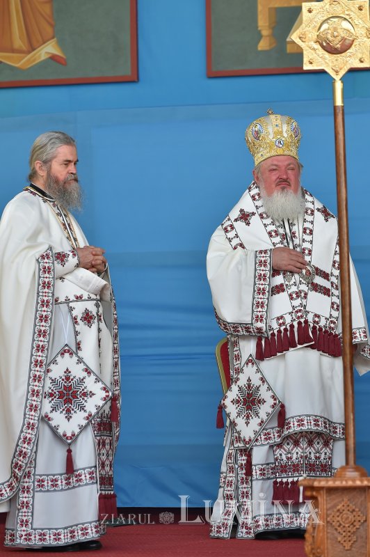 „Înălţat la ceruri, Hristos Domnul este prezent în Biserică prin harul Duhului Sfânt” 173387