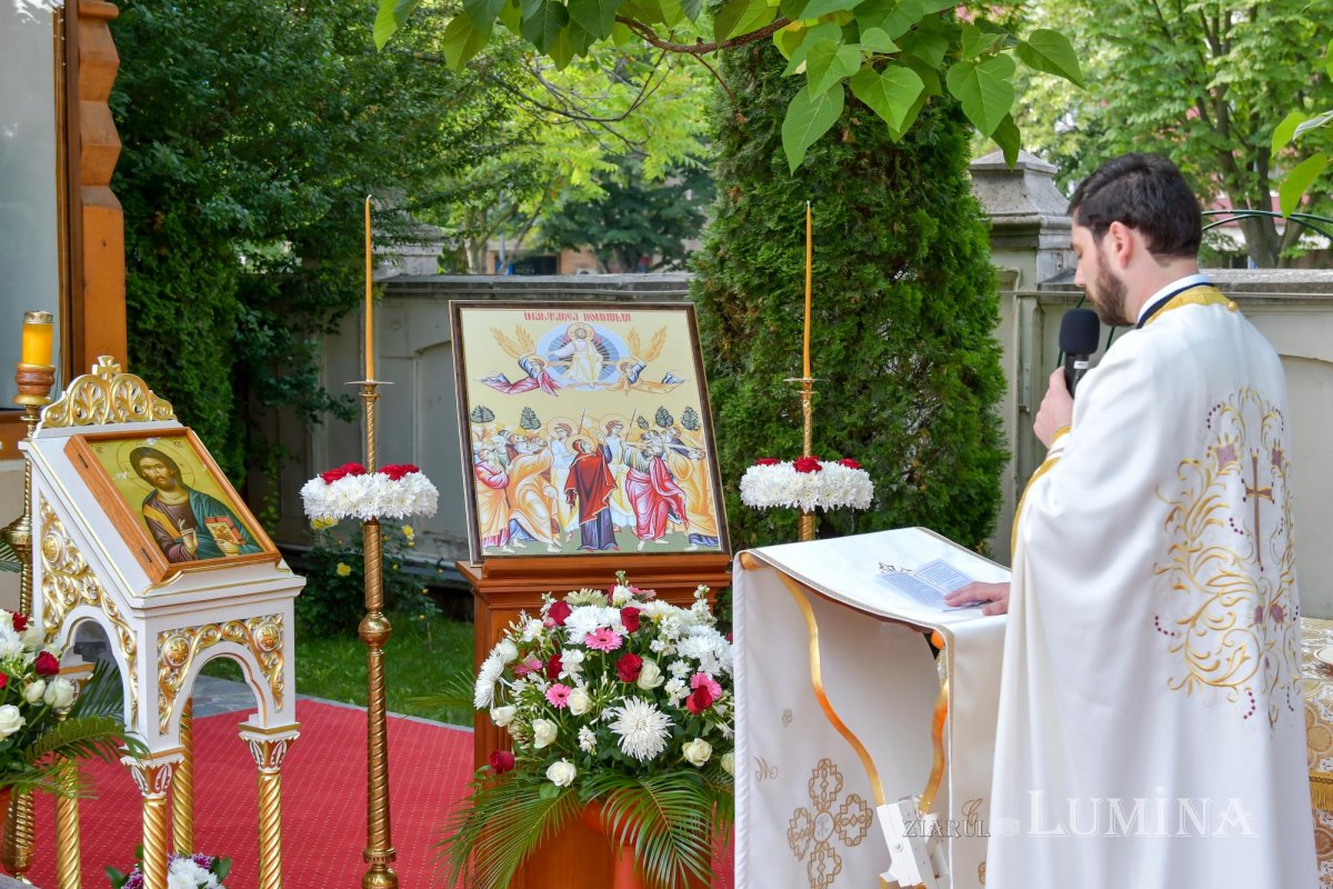 Sărbătorirea hramului principal al Catedralei Naționale la paraclisul din vecinătate 173481