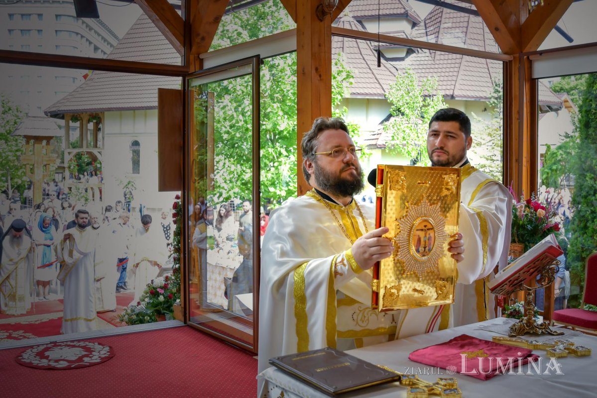 Sărbătorirea hramului principal al Catedralei Naționale la paraclisul din vecinătate 173491