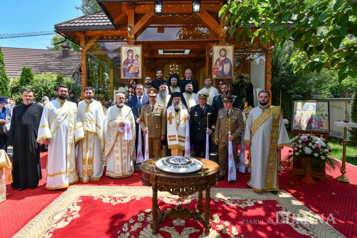 Sărbătorirea hramului principal al Catedralei Naționale la paraclisul din vecinătate 173529