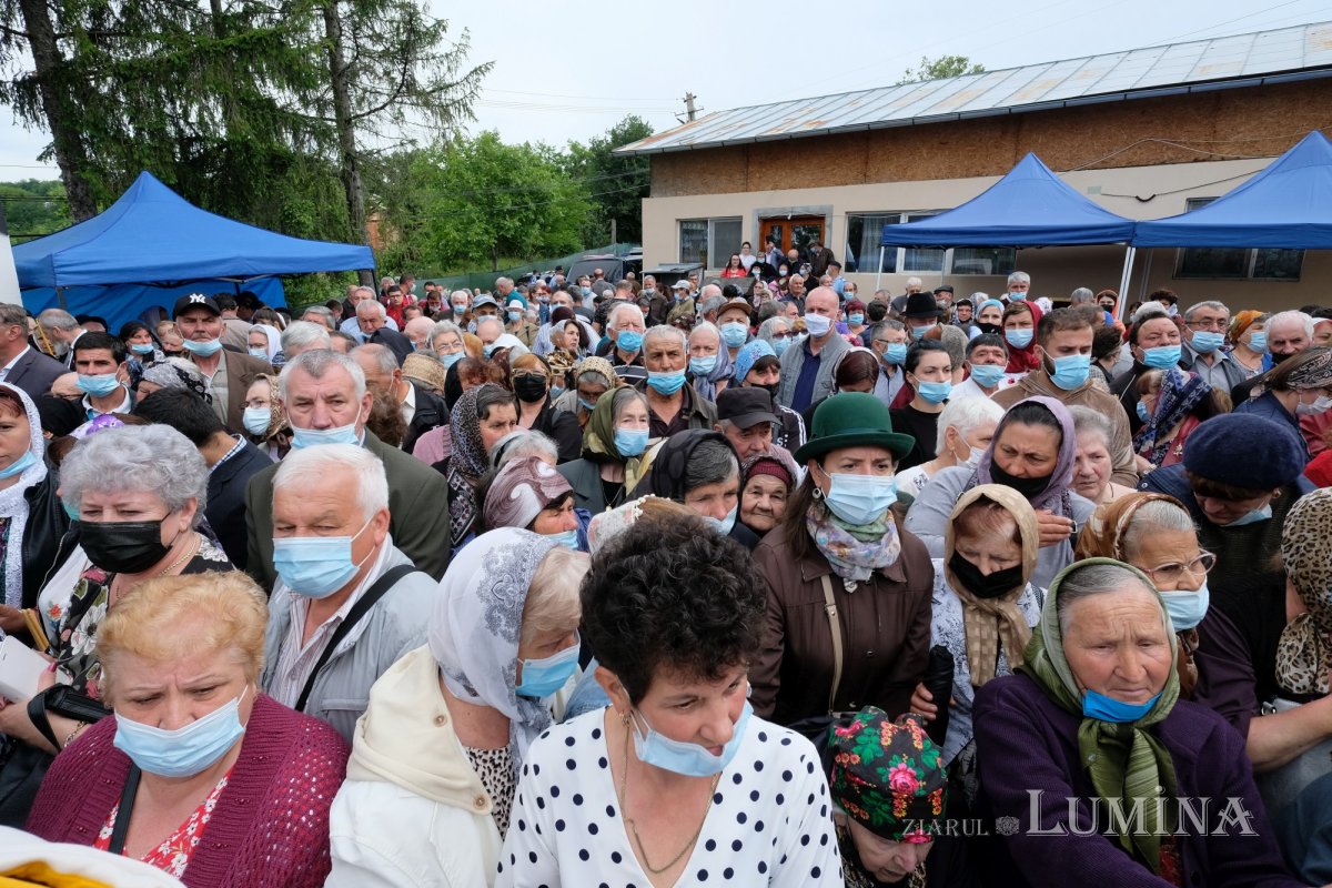 Biserica din comuna prahoveană Tătaru a fost sfinţită 173804