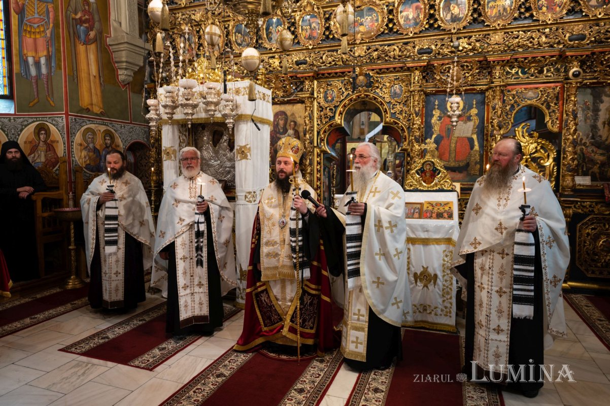 Deschiderea manifestărilor aniversare „Serbarea de la Putna - 150. Continuitatea unui ideal” 174204