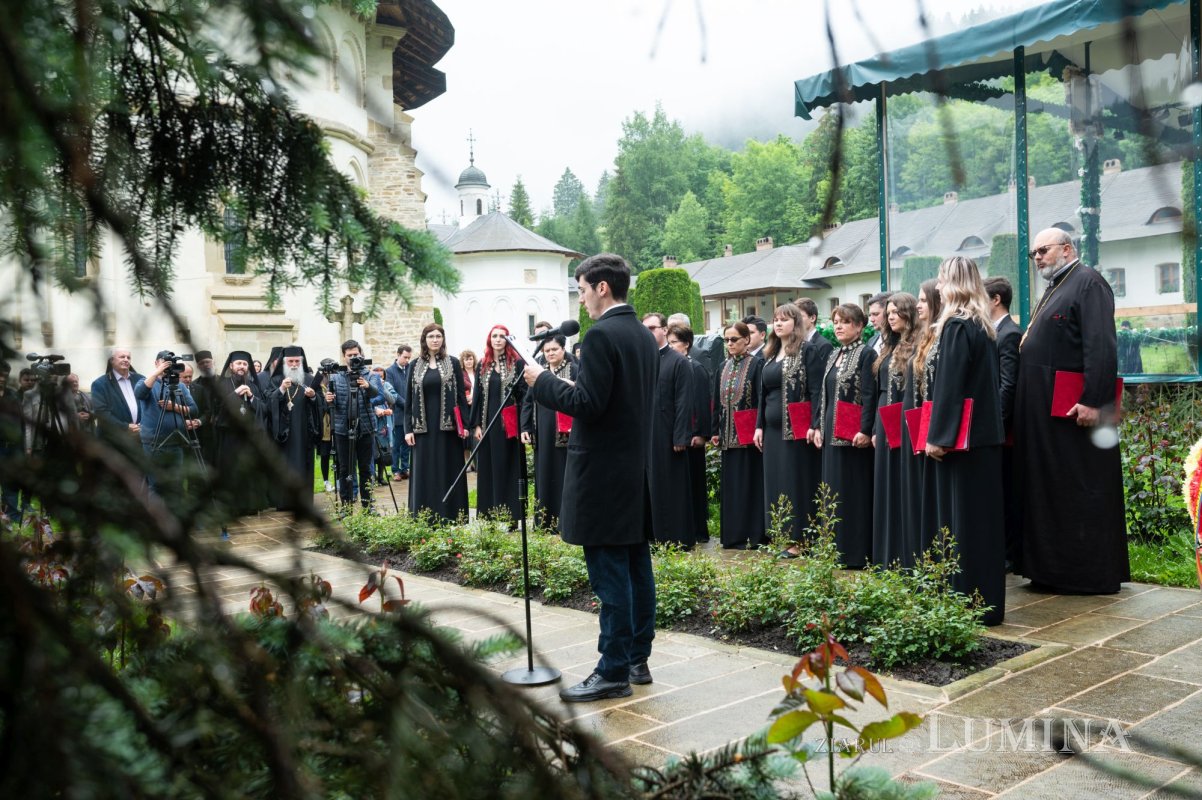 Deschiderea manifestărilor aniversare „Serbarea de la Putna - 150. Continuitatea unui ideal” 174208