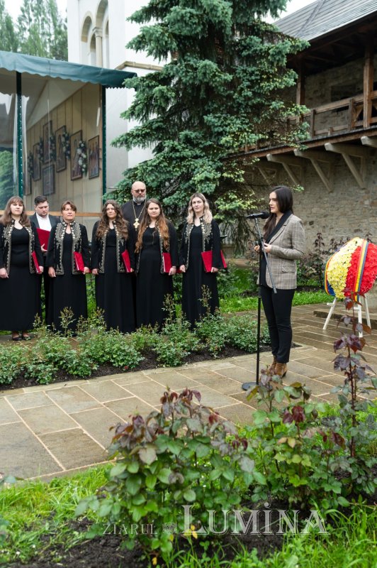 Deschiderea manifestărilor aniversare „Serbarea de la Putna - 150. Continuitatea unui ideal” 174209