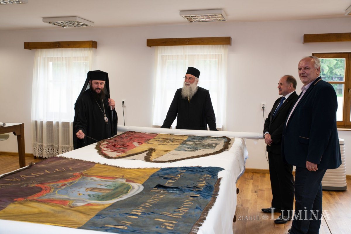 Deschiderea manifestărilor aniversare „Serbarea de la Putna - 150. Continuitatea unui ideal” 174220