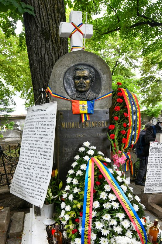 Poetul național Mihai Eminescu pomenit în Capitală 174125