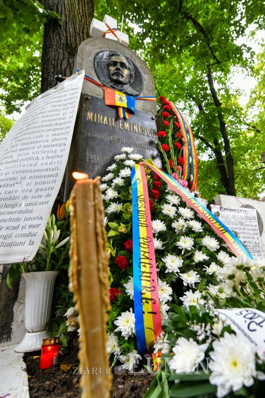 Poetul național Mihai Eminescu pomenit în Capitală 174128