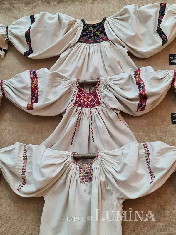 „Îngeri” de pânză maramureșeni într-o expoziție temporară la Iași 174230