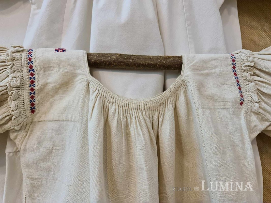 „Îngeri” de pânză maramureșeni într-o expoziție temporară la Iași 174233