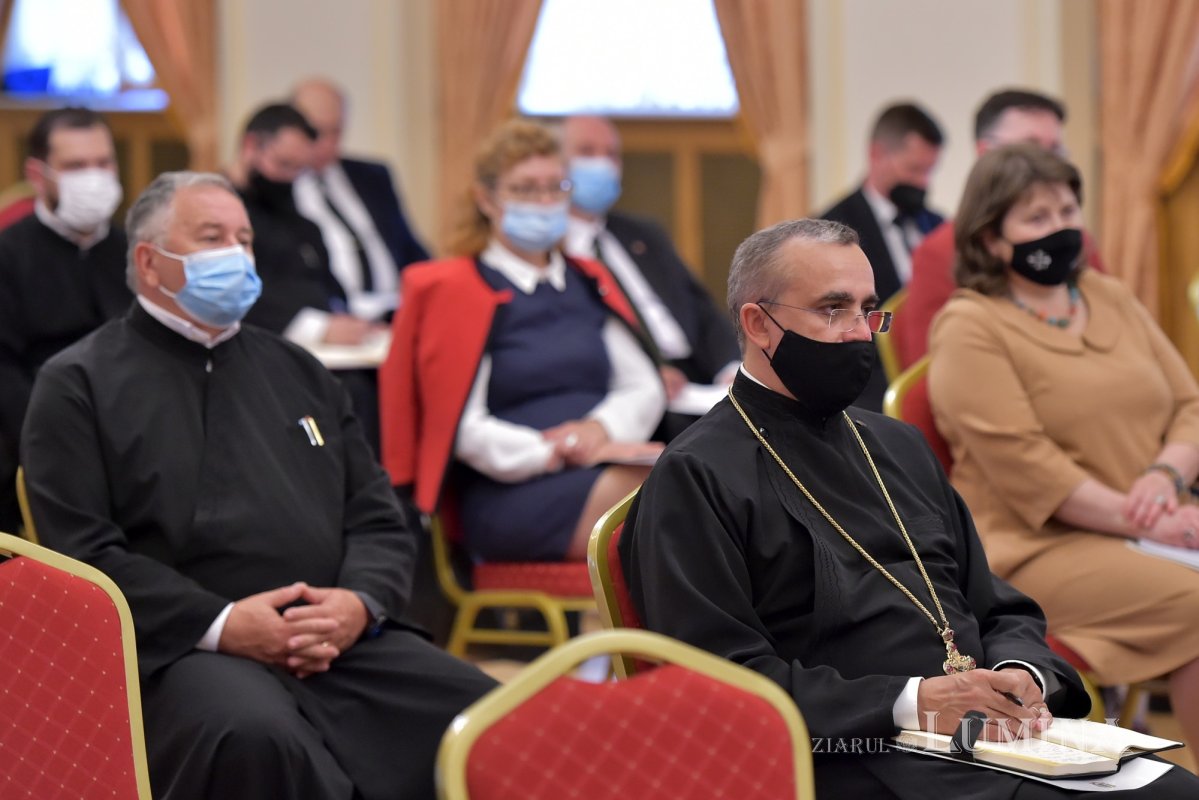 Consilierii juridici ai eparhiilor din ţară s-au întâlnit în Capitală 174356