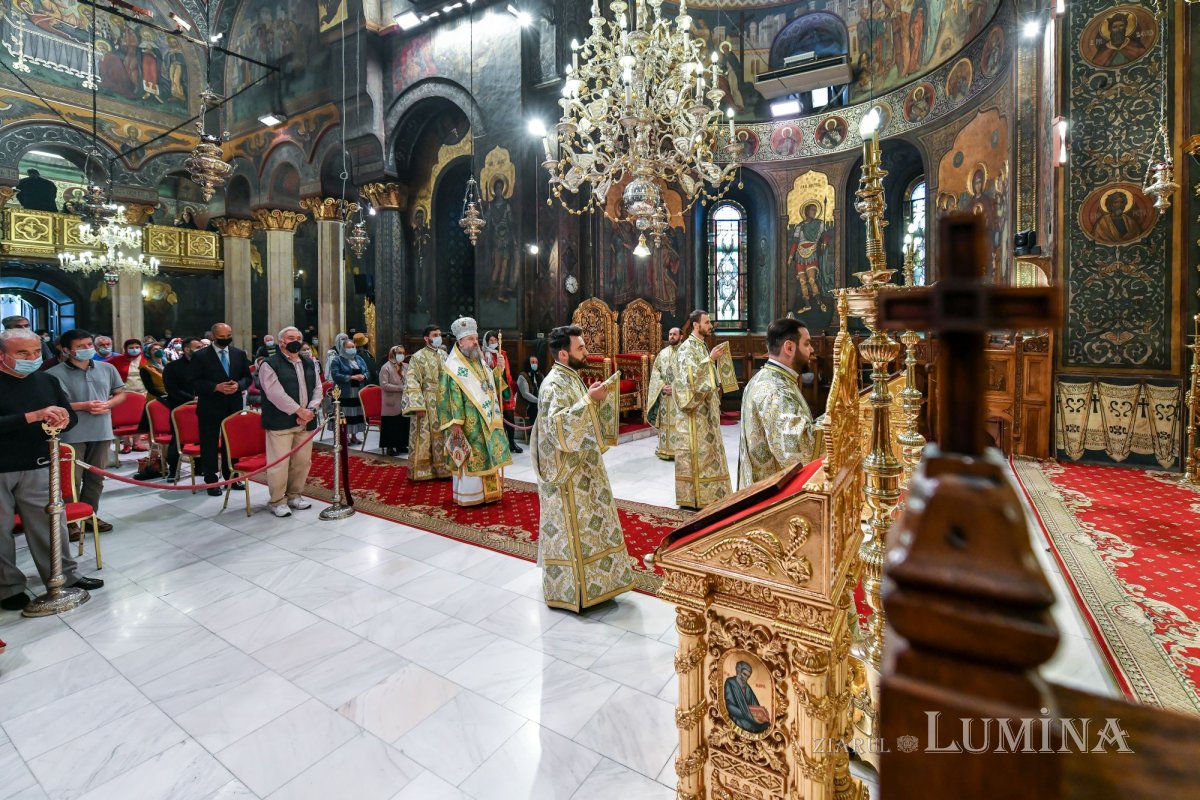 Sărbătoarea Pogorârii Sfântului Duh la Catedrala Patriarhală 174505