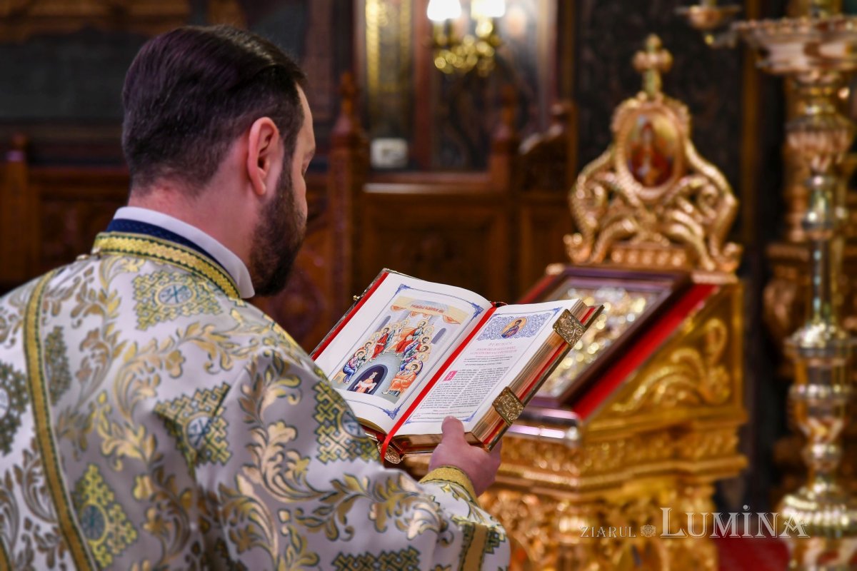 Sărbătoarea Pogorârii Sfântului Duh la Catedrala Patriarhală 174512