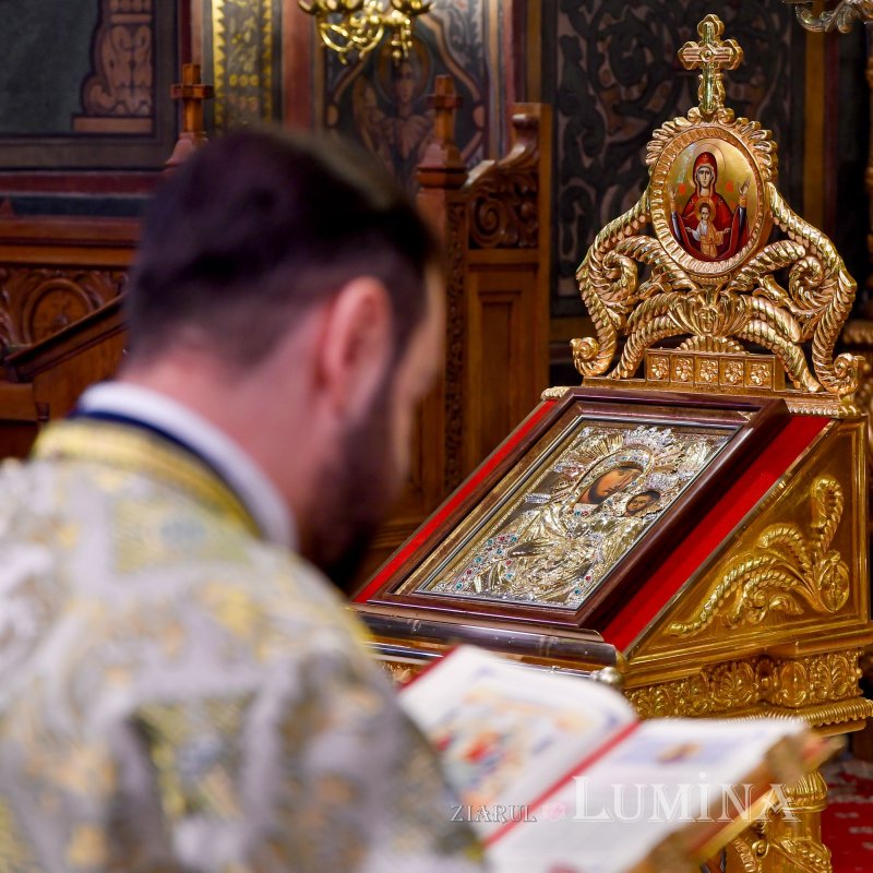 Sărbătoarea Pogorârii Sfântului Duh la Catedrala Patriarhală 174513