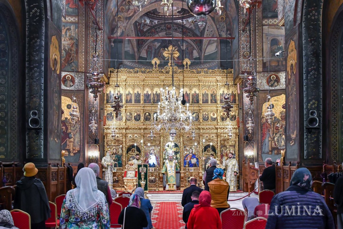 Sărbătoarea Pogorârii Sfântului Duh la Catedrala Patriarhală 174516