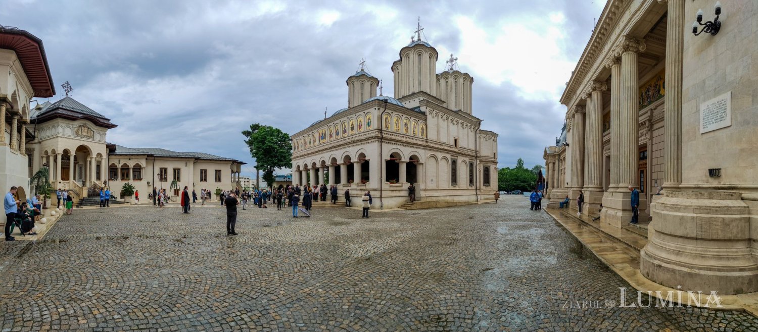Sărbătoarea Pogorârii Sfântului Duh la Catedrala Patriarhală 174531