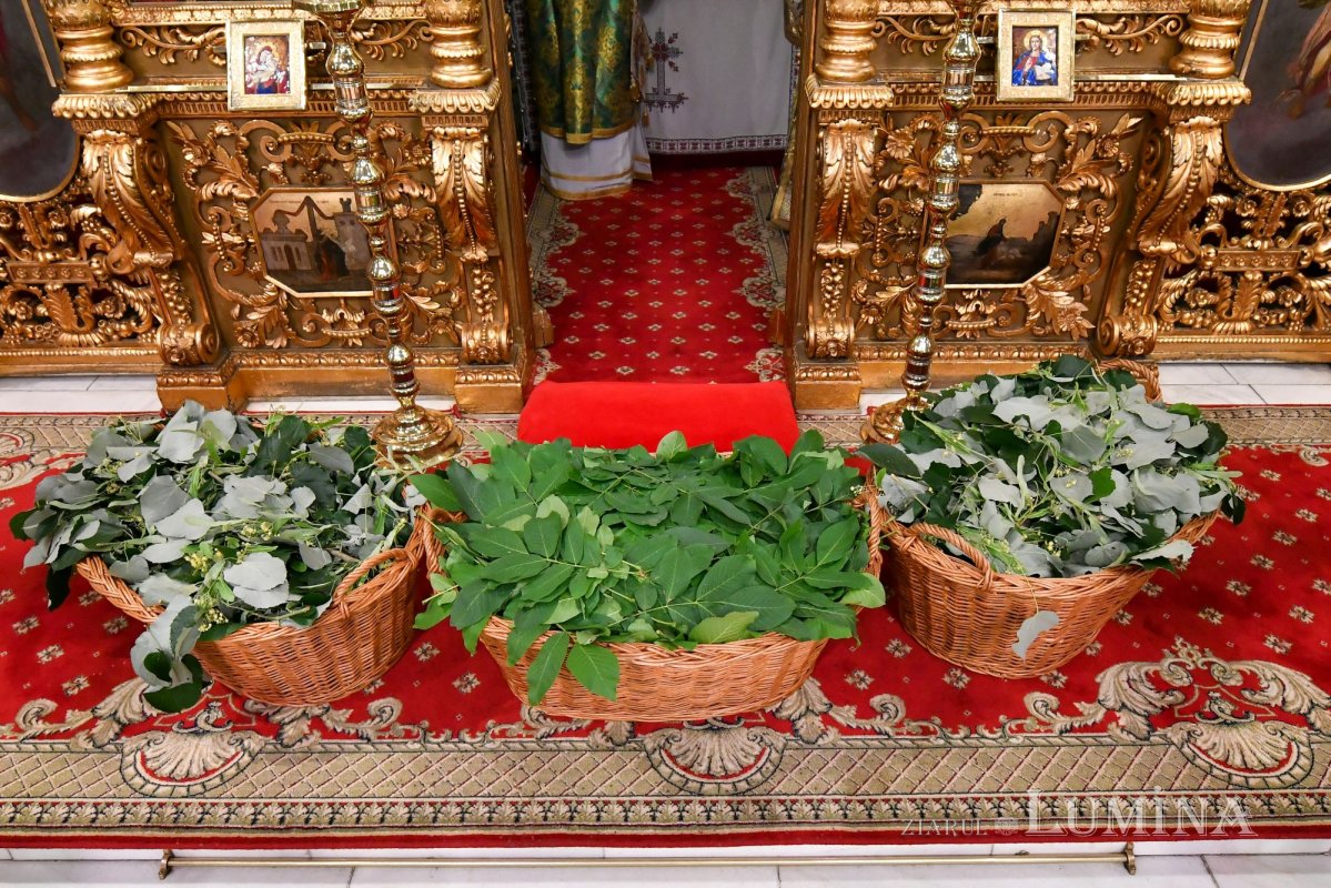 Sărbătoarea Pogorârii Sfântului Duh la Catedrala Patriarhală 174536