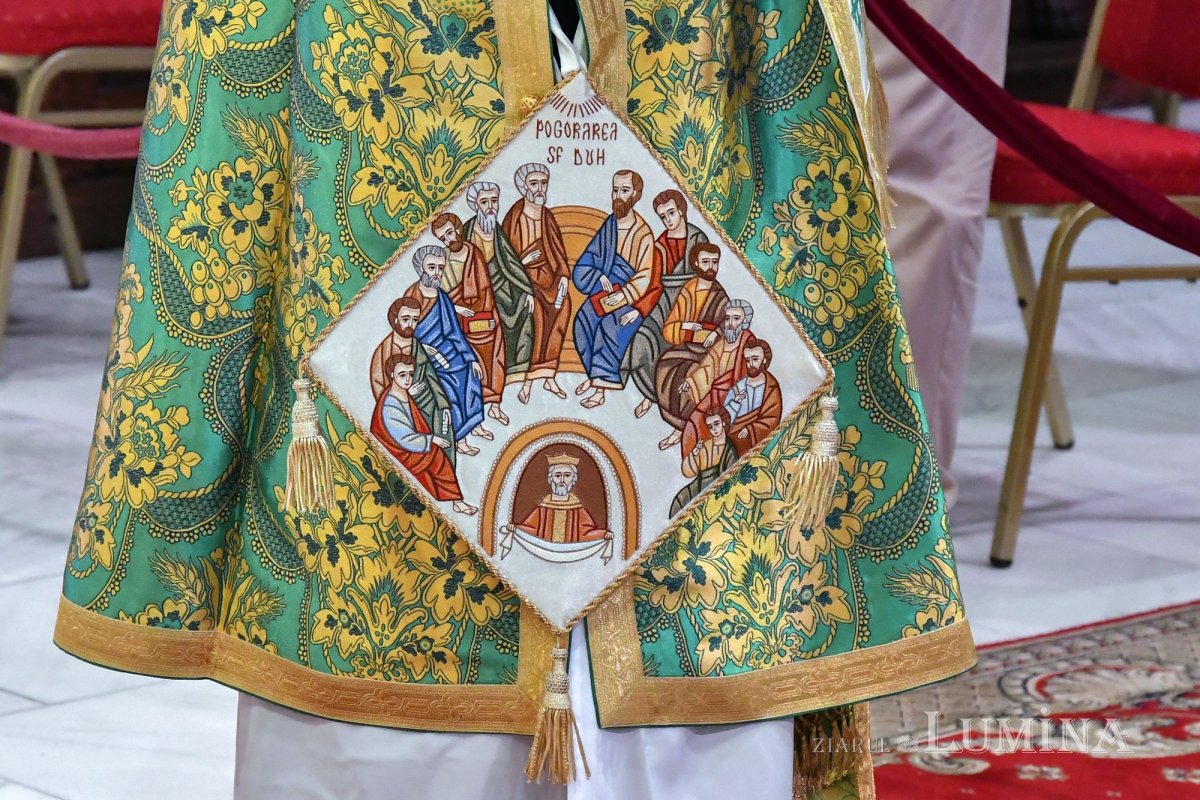 Sărbătoarea Pogorârii Sfântului Duh la Catedrala Patriarhală 174542