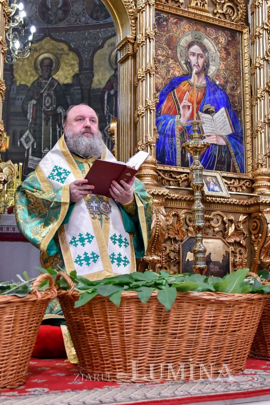 Sărbătoarea Pogorârii Sfântului Duh la Catedrala Patriarhală 174544