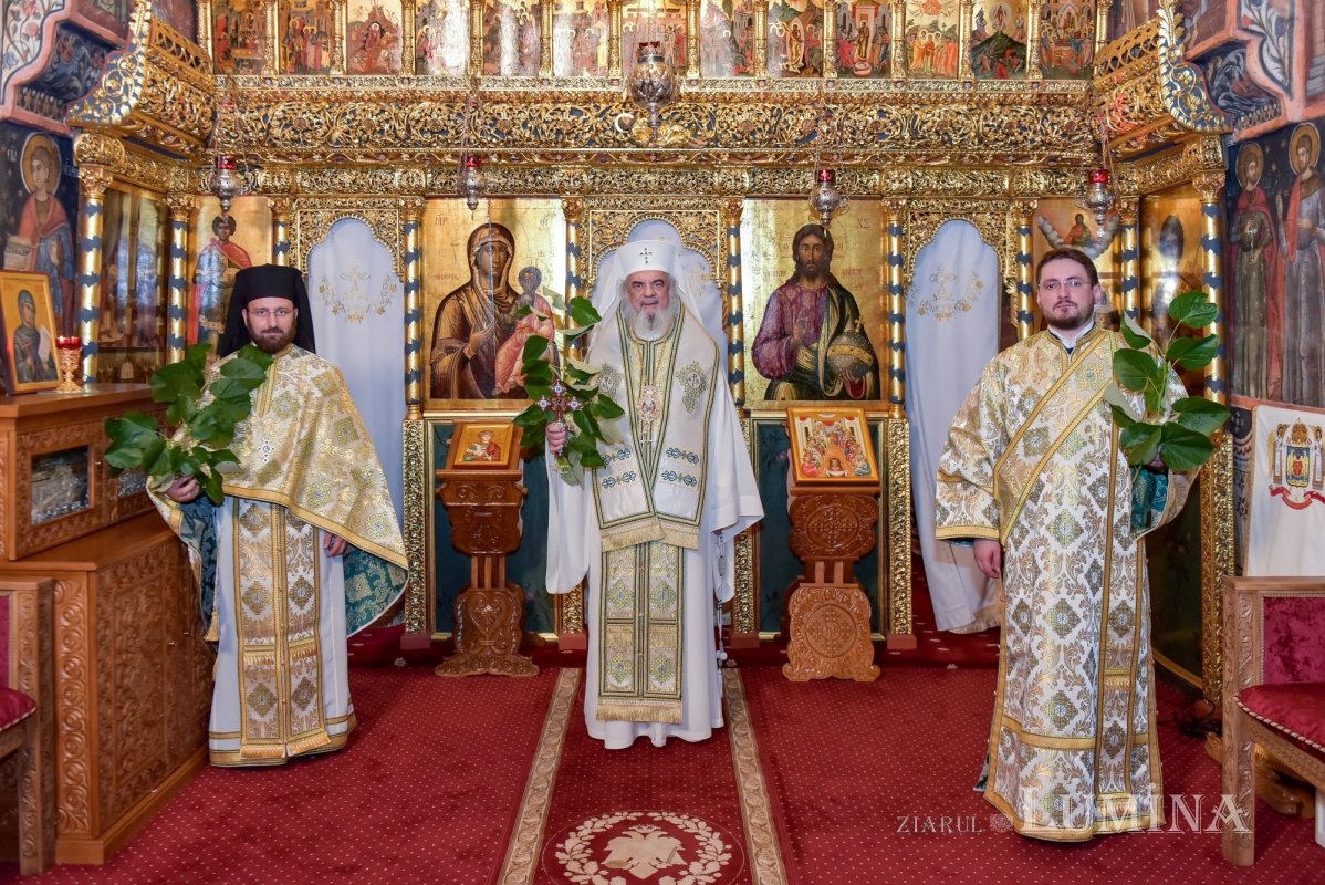 „Toate popoarele sunt binecuvântate de Dumnezeu şi chemate la Botez” 174554