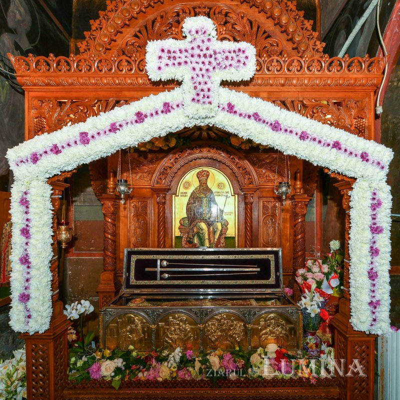 Sărbătorirea Sfântului Grigorie Dascălul la Mănăstirea Căldărușani 174701