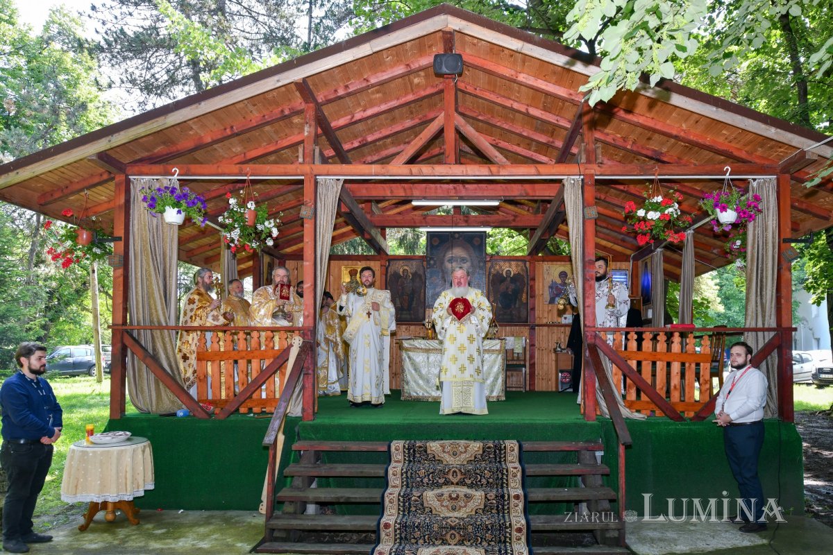 Sărbătorirea Sfântului Grigorie Dascălul la Mănăstirea Căldărușani 174720