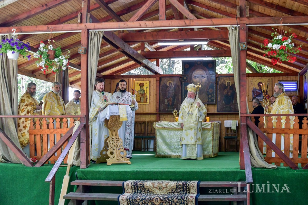 Sărbătorirea Sfântului Grigorie Dascălul la Mănăstirea Căldărușani 174722