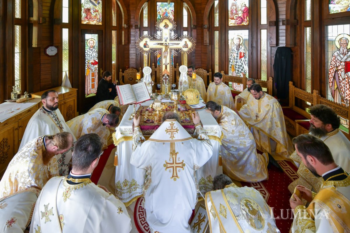 Prăznuire duhovnicească la mănăstirea bucureşteană Plumbuita 175011