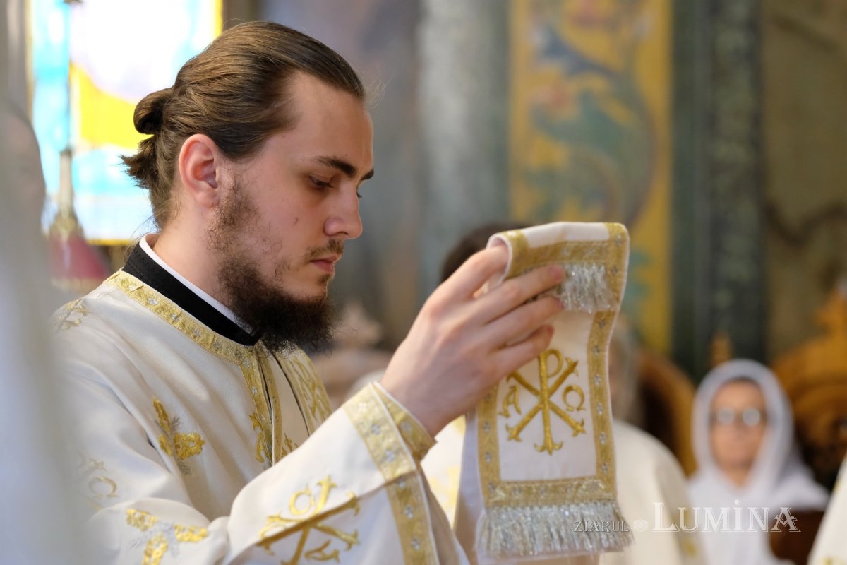 Ctitoria Mitropolitului Antim Ivireanul din Bucureşti şi-a sărbătorit hramul istoric 175235