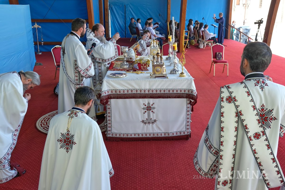 Corifeii Apostolilor, sărbătoriți pe Colina Bucuriei 175405