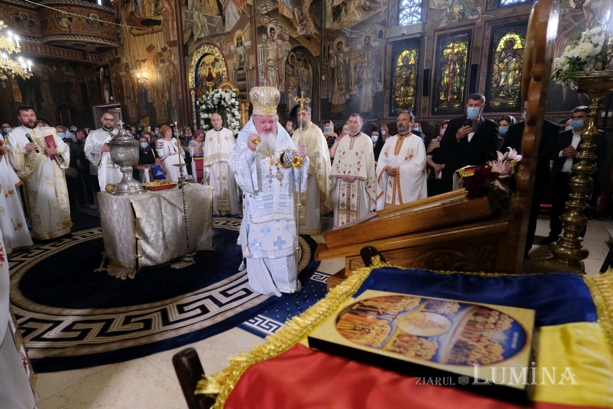 Sfinţirea picturii bisericii Parohiei „Naşterea Maicii Domnului”-Ghencea 175863