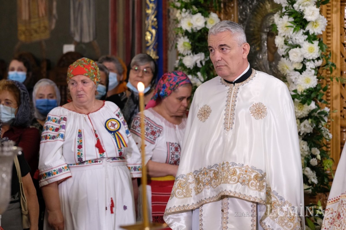 Sfinţirea picturii bisericii Parohiei „Naşterea Maicii Domnului”-Ghencea 175865