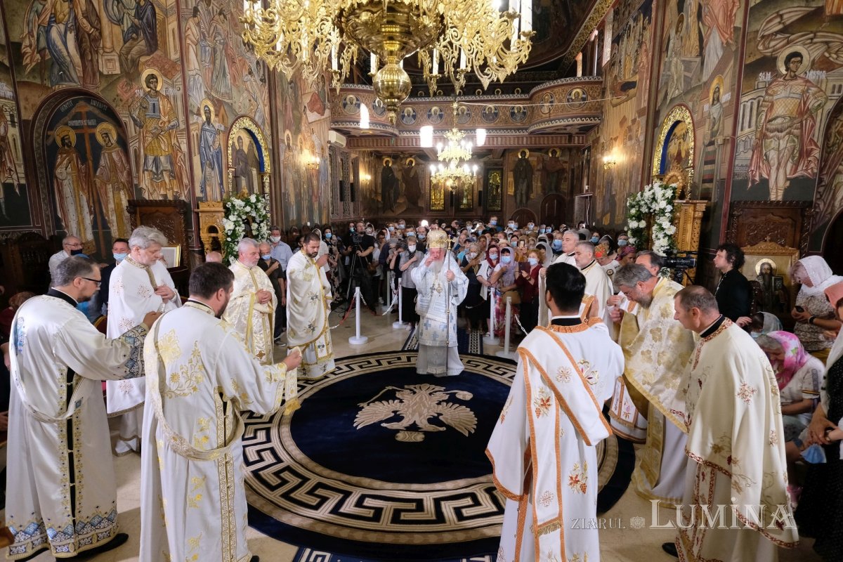 Sfinţirea picturii bisericii Parohiei „Naşterea Maicii Domnului”-Ghencea 175876