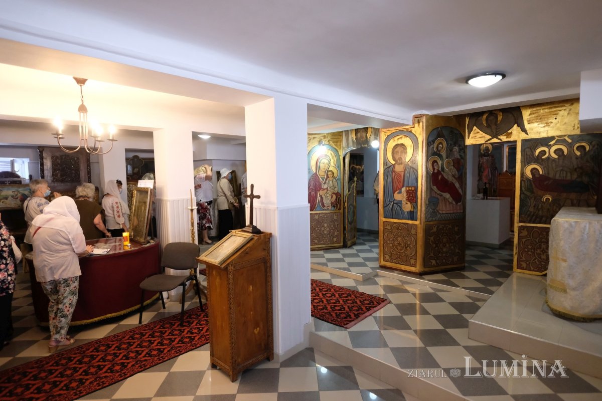 Sfinţirea picturii bisericii Parohiei „Naşterea Maicii Domnului”-Ghencea 175887