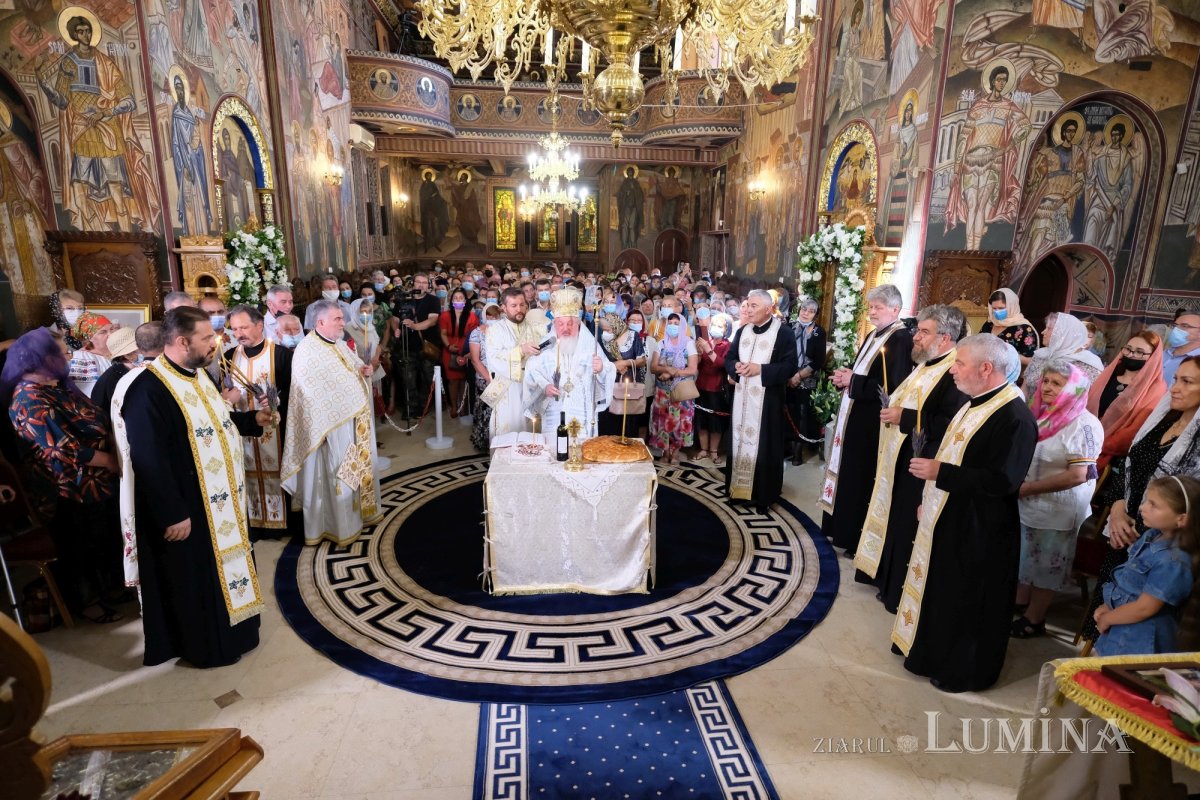 Sfinţirea picturii bisericii Parohiei „Naşterea Maicii Domnului”-Ghencea 175888