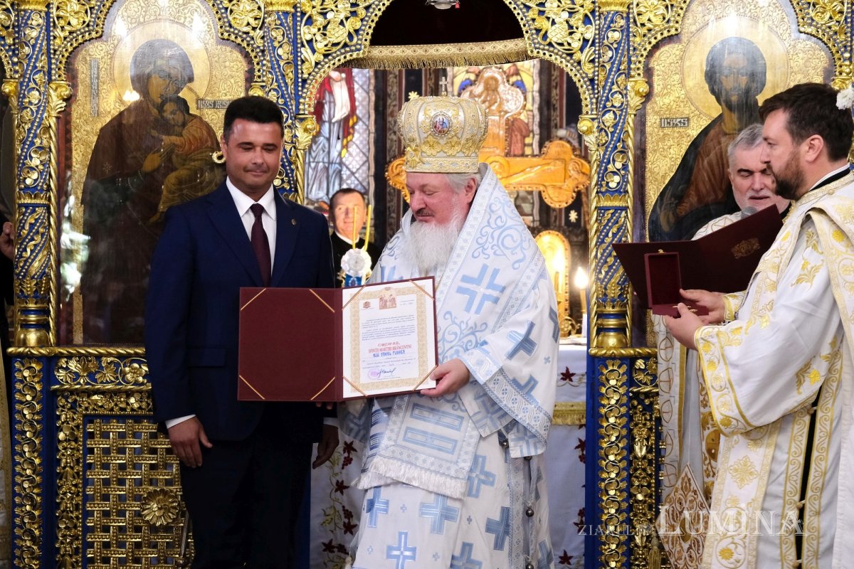 Sfinţirea picturii bisericii Parohiei „Naşterea Maicii Domnului”-Ghencea 175895