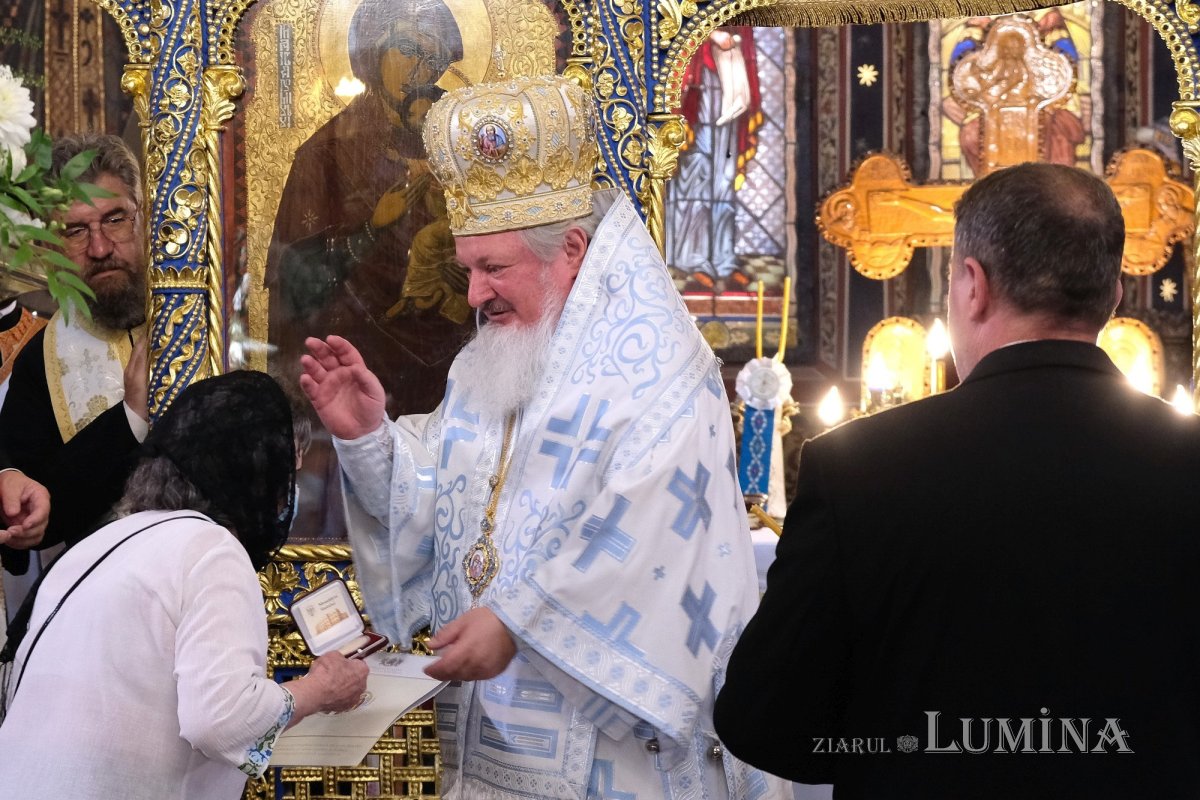 Sfinţirea picturii bisericii Parohiei „Naşterea Maicii Domnului”-Ghencea 175896