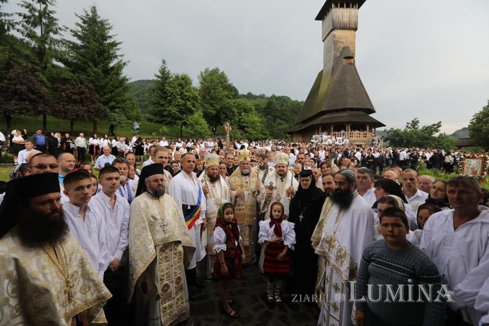 Hramul Mănăstirii Bârsana 175802