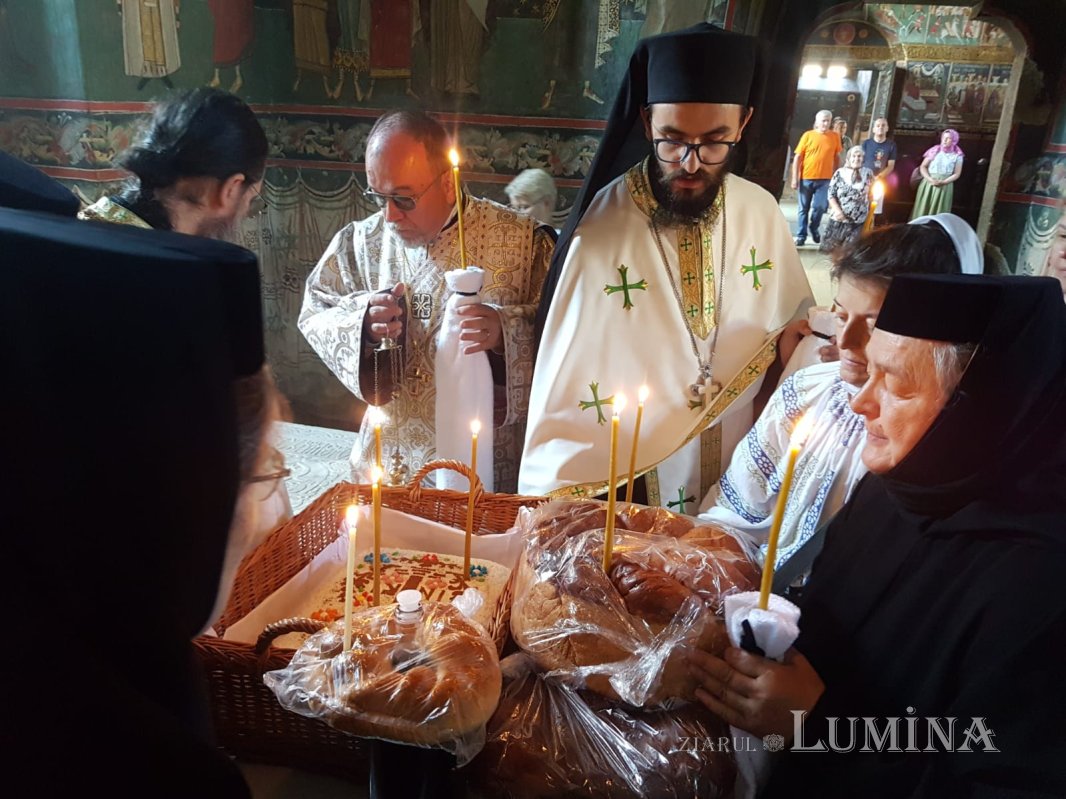 Pomenirea voievodului Ieremia Movilă la Mănăstirea Sucevița 176593