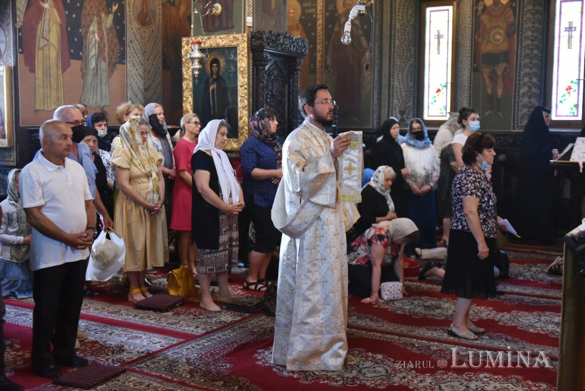 „Căutarea Împărăţiei lui Dumnezeu este prioritatea vieţii creştine” 176625