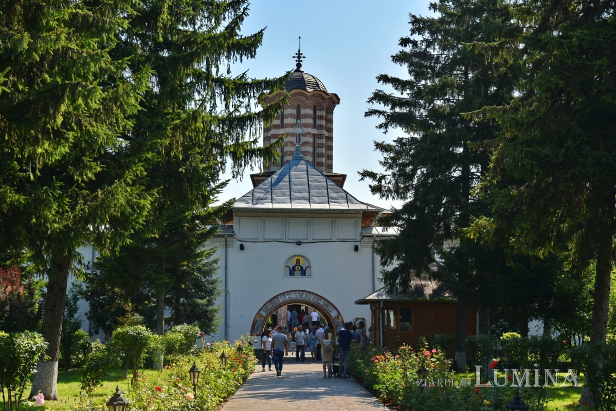 „Căutarea Împărăţiei lui Dumnezeu este prioritatea vieţii creştine” 176633