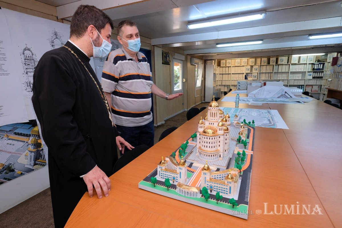 Distincţii pentru realizatorii machetelor Catedralei Naţionale 176508