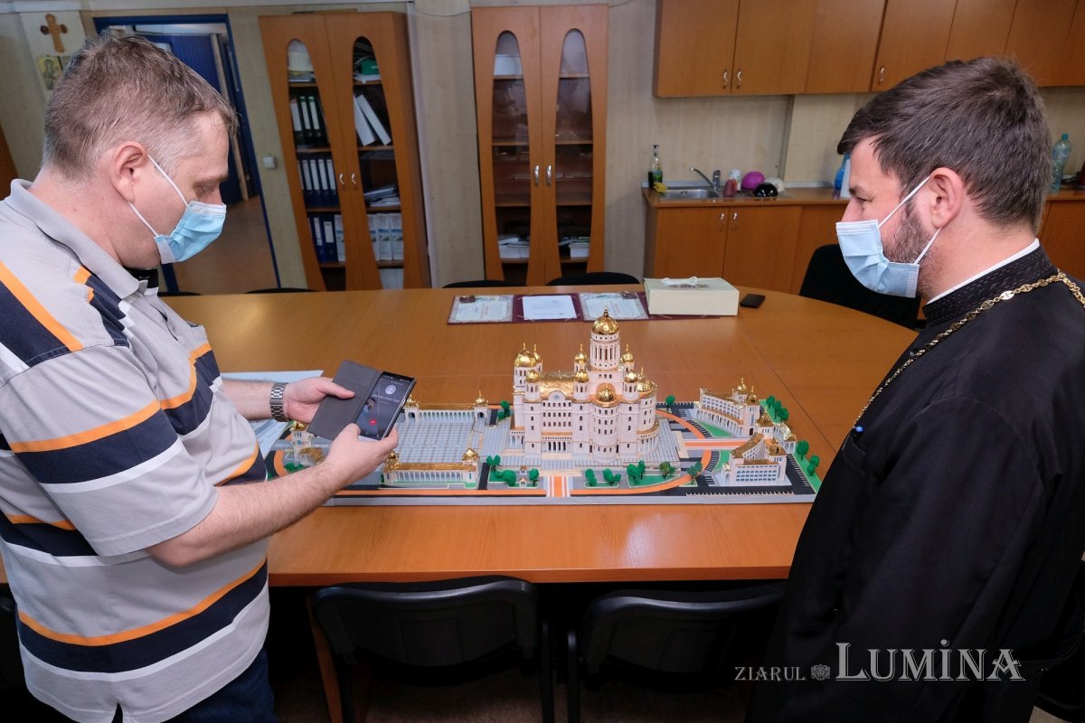 Distincţii pentru realizatorii machetelor Catedralei Naţionale 176509
