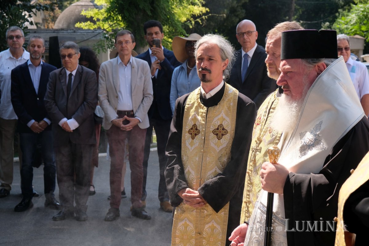 Un nou panou informativ inaugurat de Ambasada Germaniei în Cimitirul Bellu 176905