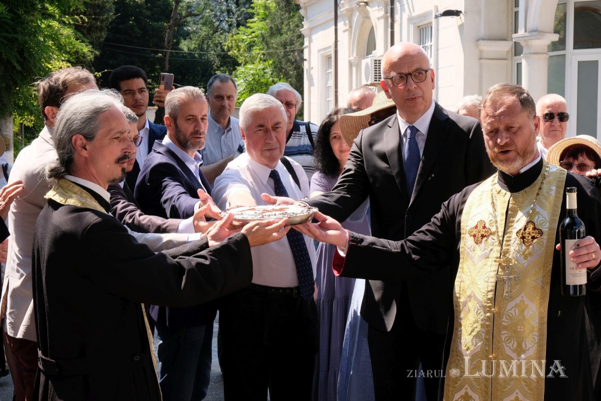 Un nou panou informativ inaugurat de Ambasada Germaniei în Cimitirul Bellu 176908