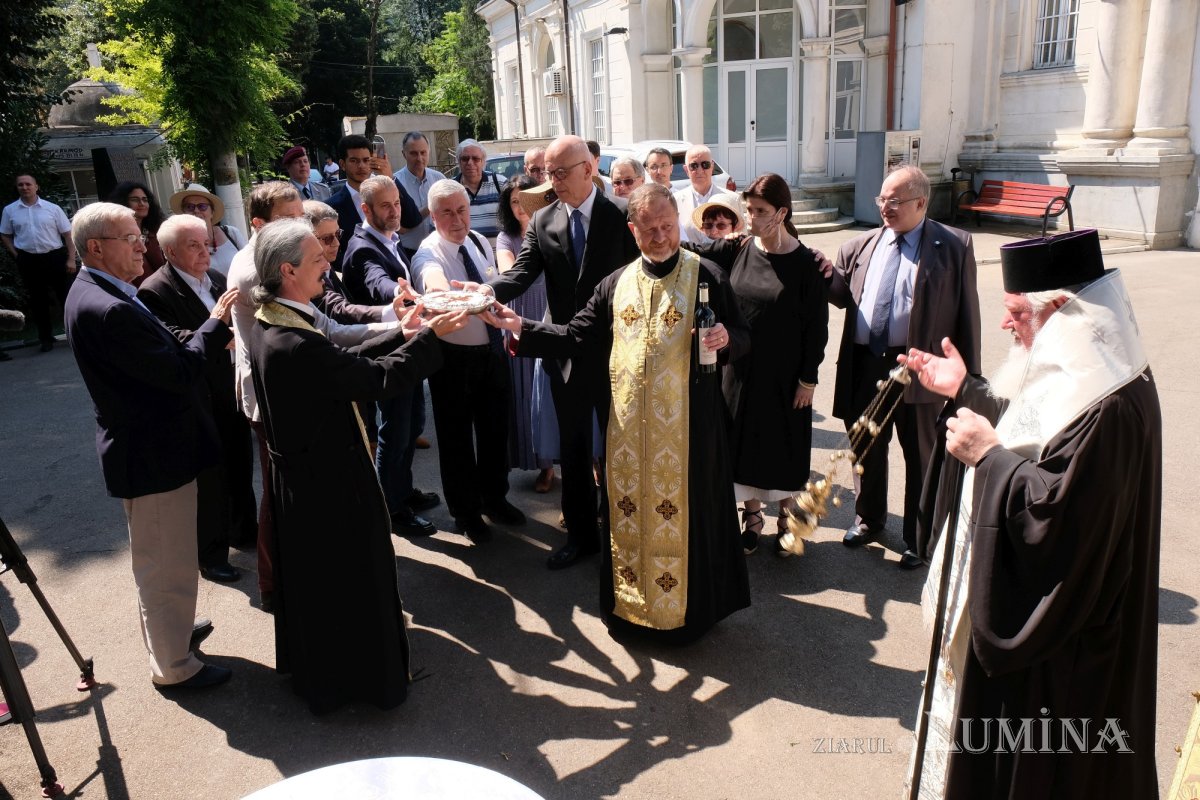 Un nou panou informativ inaugurat de Ambasada Germaniei în Cimitirul Bellu 176909