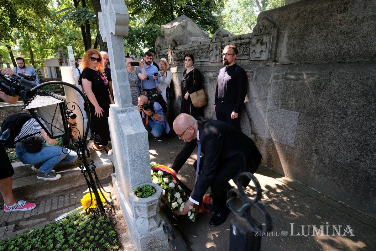Un nou panou informativ inaugurat de Ambasada Germaniei în Cimitirul Bellu 176914