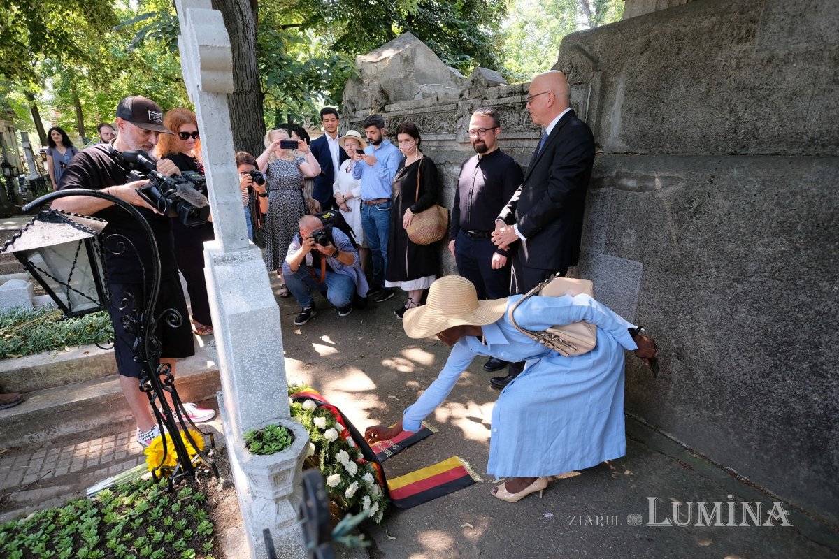 Un nou panou informativ inaugurat de Ambasada Germaniei în Cimitirul Bellu 176915