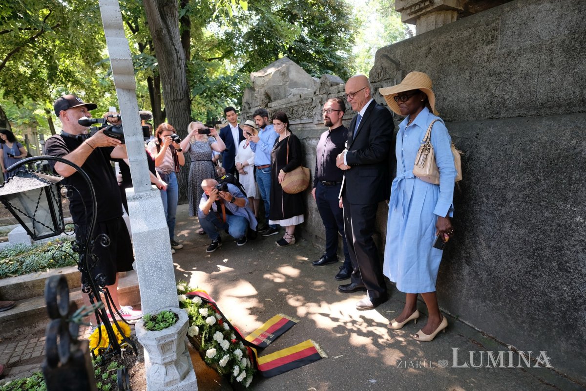 Un nou panou informativ inaugurat de Ambasada Germaniei în Cimitirul Bellu 176916