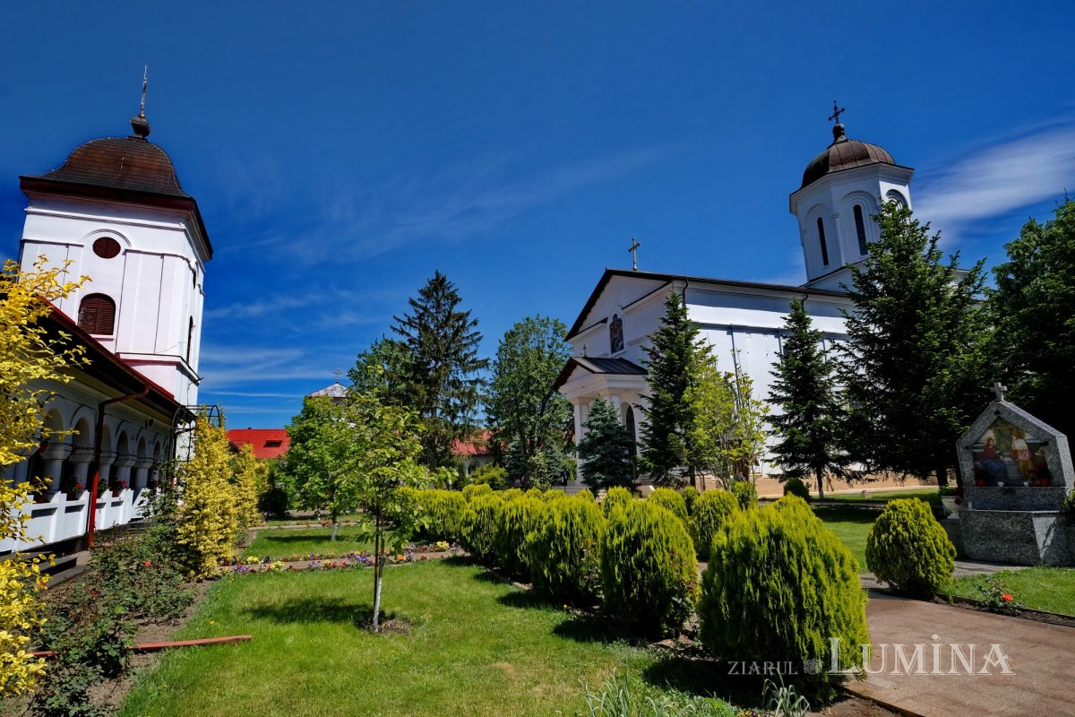 Icoana făcătoare de minuni a Maicii Domnului de la Mănăstirea Ghighiu 177054