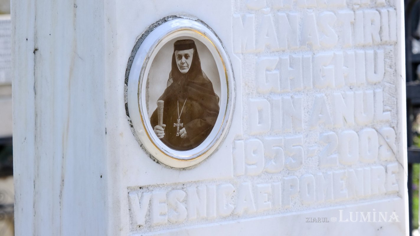 Icoana făcătoare de minuni a Maicii Domnului de la Mănăstirea Ghighiu 177079